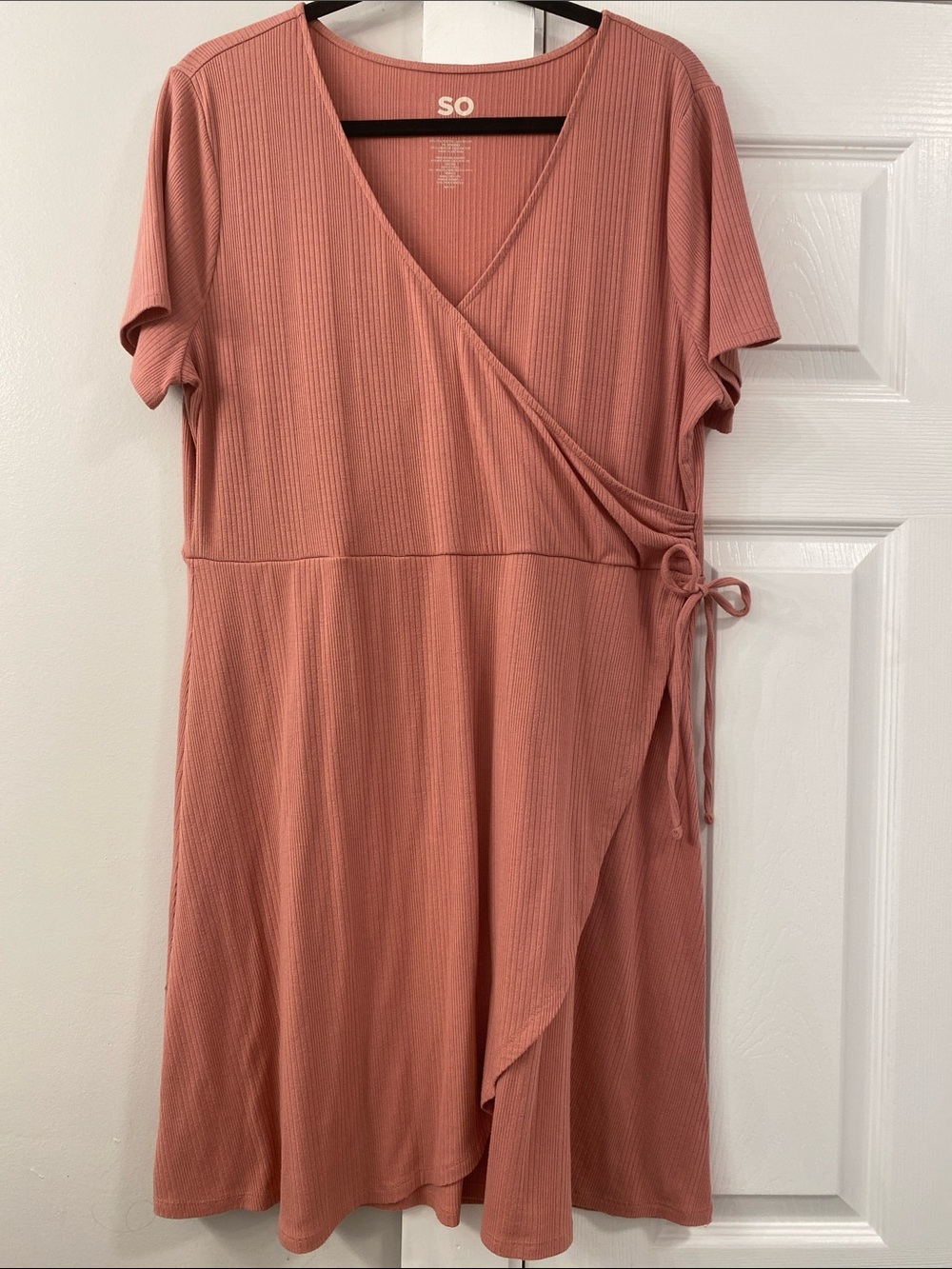 SO Womens XXL Dusty Rose Ribbed Dress Short Sleeve